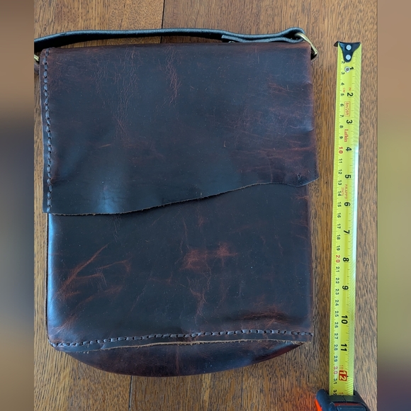 Handmade Leather Bag - Picture 4 of 6